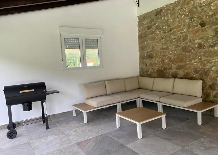 La Casa De Yoyo Fresneda (Cantabria)