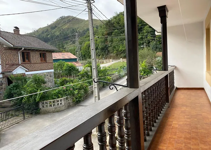 La Casa De Yoyo Fresneda (Cantabria)